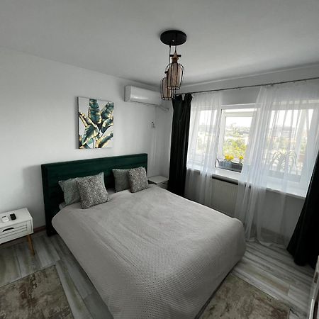 Central Palace Suites Iasi Eksteriør billede