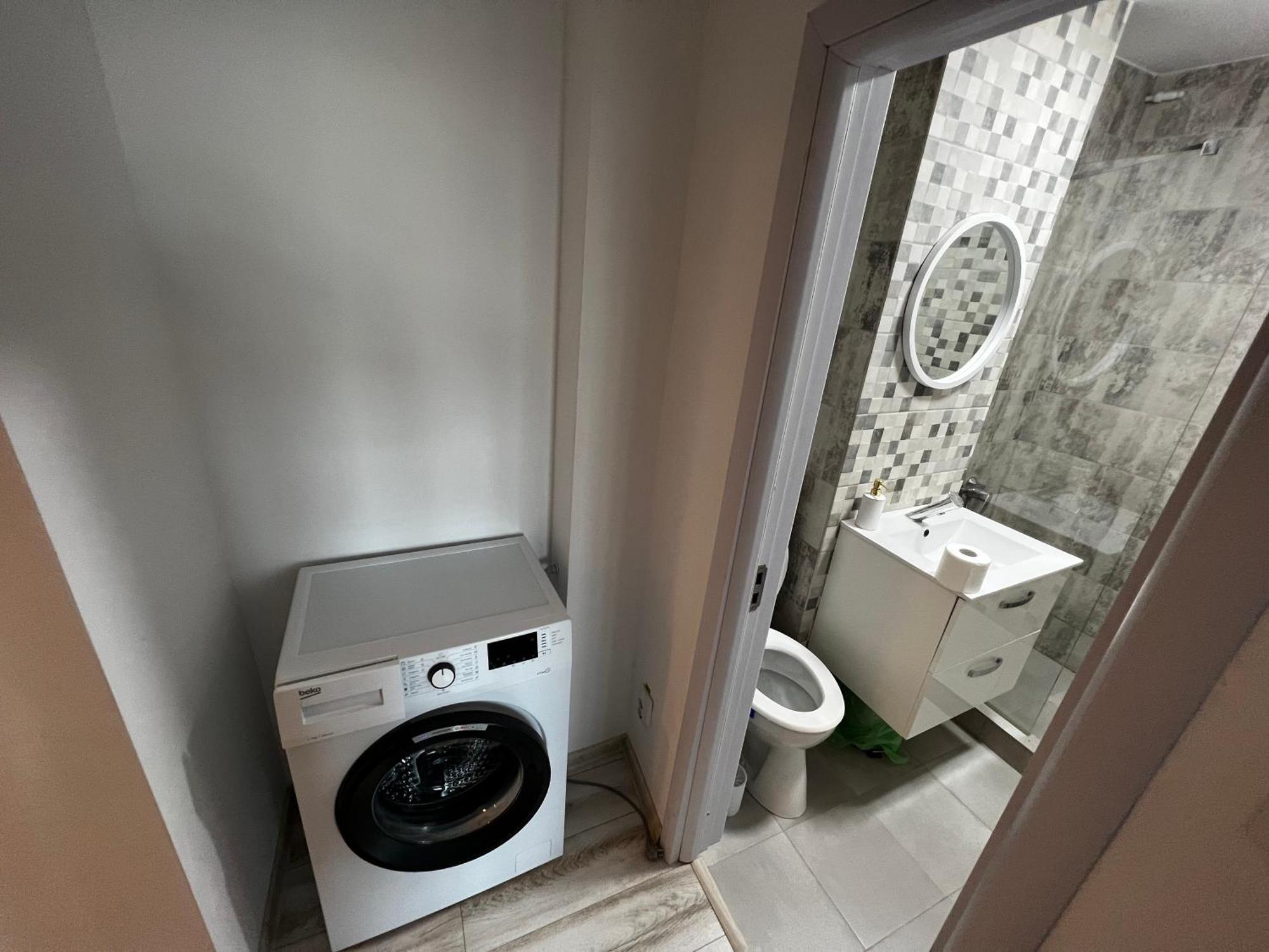 Central Palace Suites Iasi Eksteriør billede
